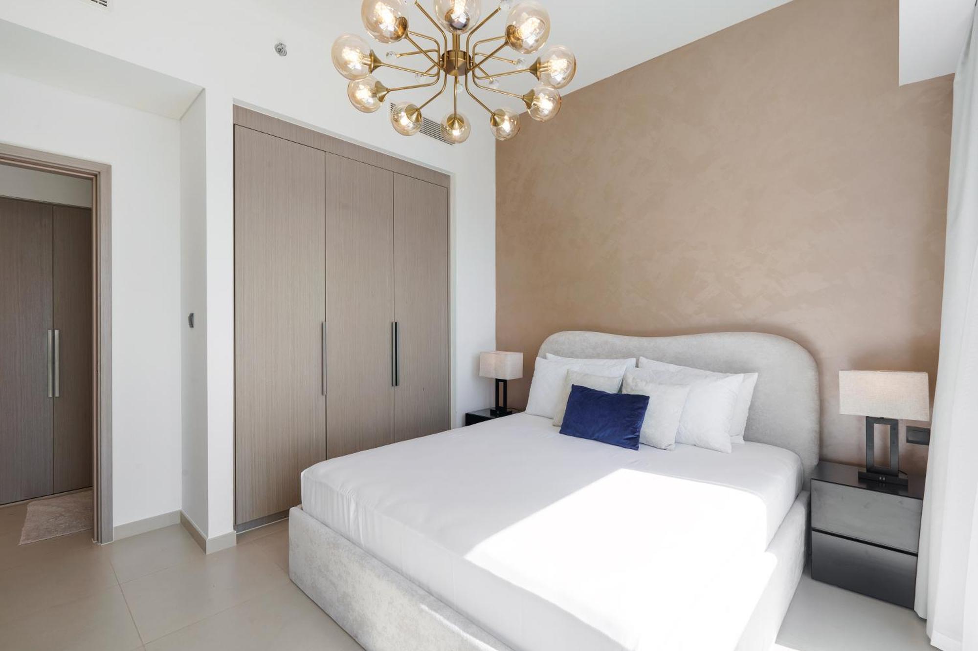 Stylish 1 Bedroom In Downtown Near Burj Khalifa Apartment